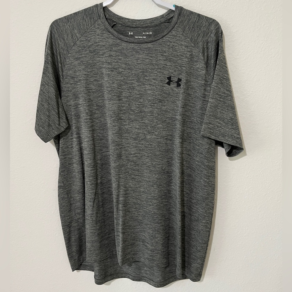 The Tech Tee by Under Armour XL